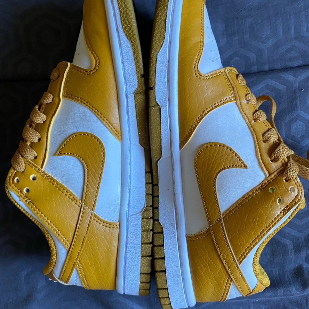 Nike low next nature Kids phantom gold suede and White Sneakers - Picture 8 of 10